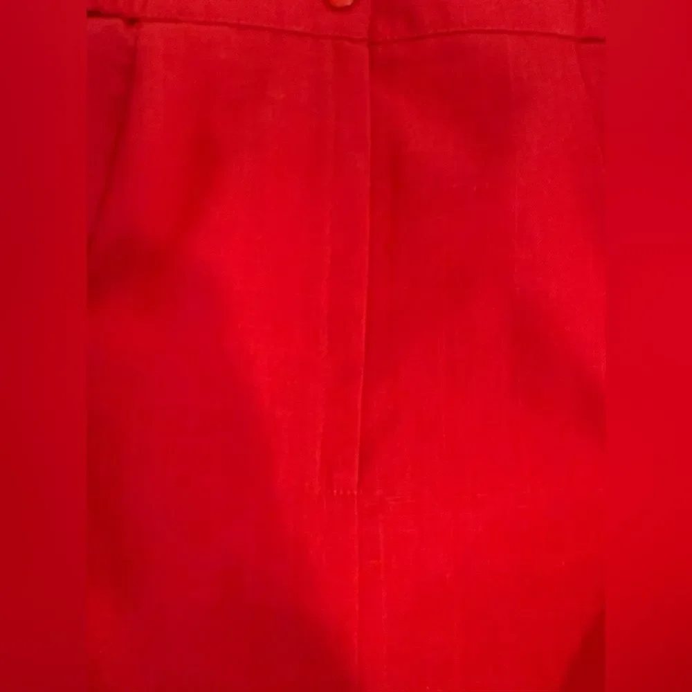 Vintage Requirements red pencil skirt with slit size 12 - Picture 10 of 10